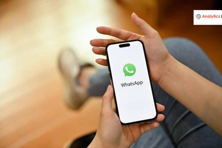 FREE में सब कुछ देने वाला WhatsApp कैसे करता है कमाई