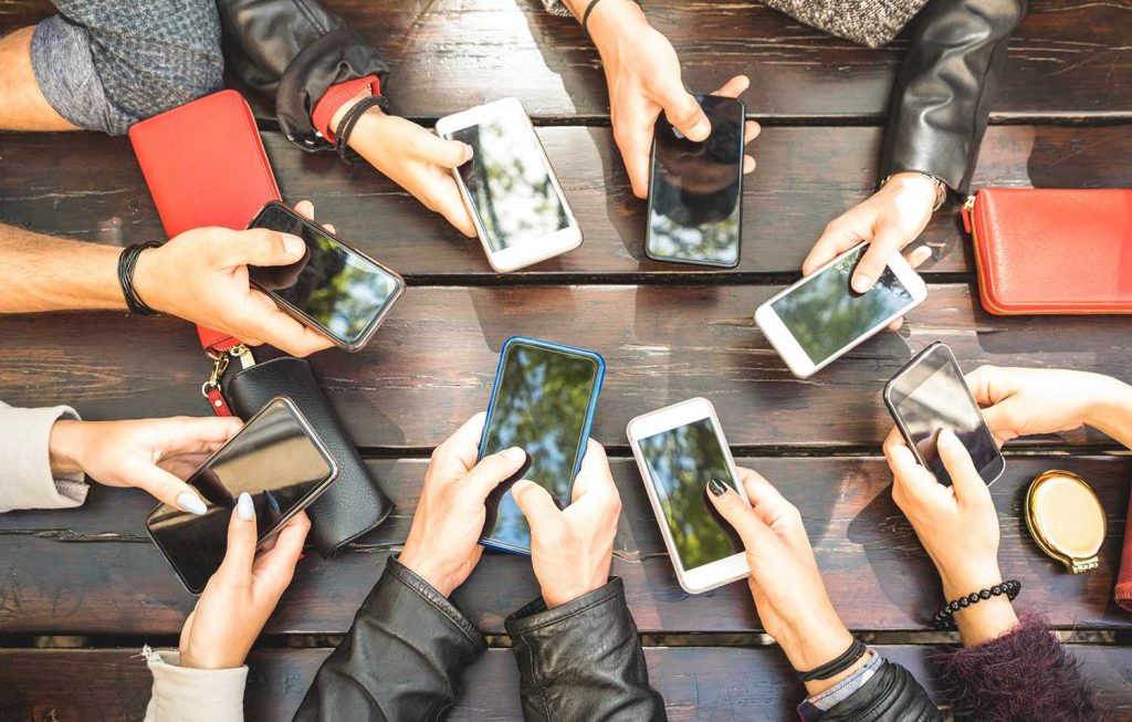 Social media scrolling
