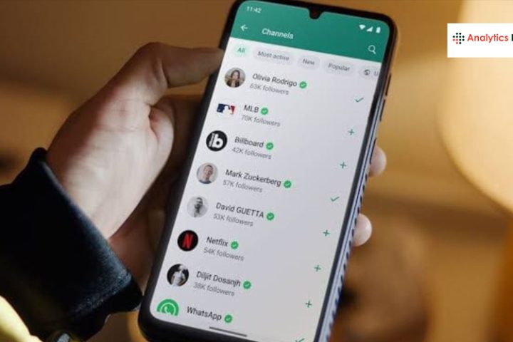 WhatsApp में अब बिना चैट खोले पढ़ सकेंगे प्राइवेट मैसेज