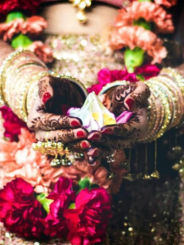 शादी के बाद बाबू कहूंगी… कहकर करोड़ों का फ्रॉड कर रफूचक्कर  हुई दुल्हन