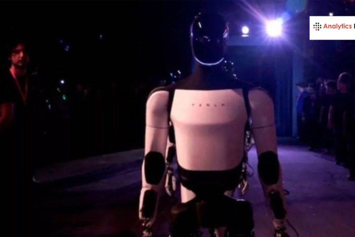 Robot के कारण मुश्किल में फंसी Tesla, जानें क्यों हुआ केस?