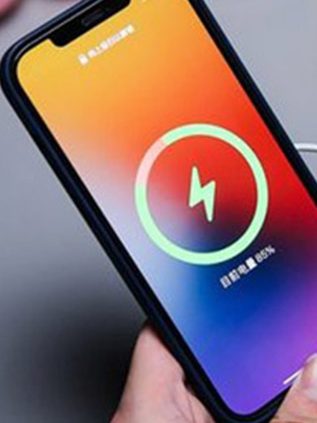 रातभर फोन चार्जिंग पर रखने से होगा नुकसान