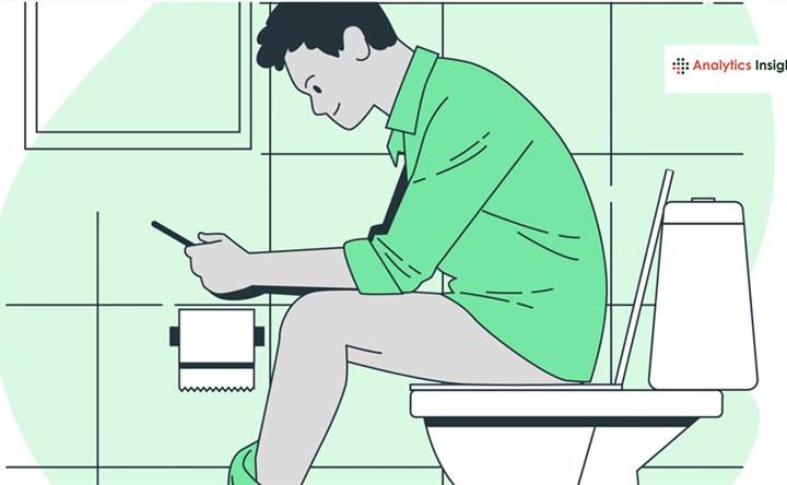 टॉयलेट में फोन चलाना हो सकता है सेहत के लिए खतरनाक!