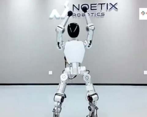 अब स्मार्टफोन के दाम में मिलेंगे रोबोट...कीमत काम जानकर रह जाएंगे दंग