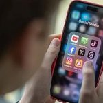 ऑस्ट्रेलिया के बाद इस देश में बैन हुआ सोशल मीडिया!