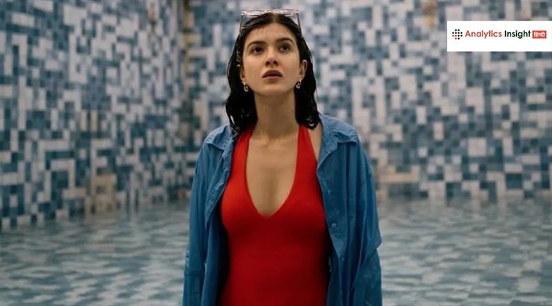 फिल्म ‘तू या मैं’ अब Netflix पर स्ट्रीम हो रही है।