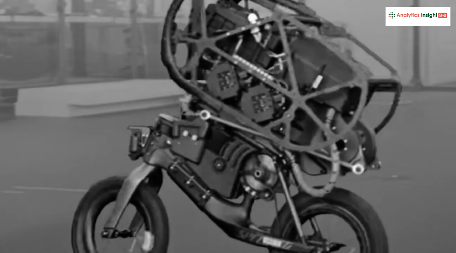 साइकिल पर रोबोट का जलवा, स्टंट देख हर कोई दंग...जानें खूबियां