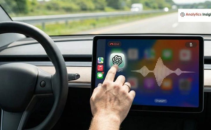 Apple CarPlay पर अब ChatGPT आ गया है, जिससे यूजर्स कार चलाते समय वॉयस के जरिए AI से बातचीत कर सकते हैं, जानें कैसे काम करेगा यह नया फीचर।
