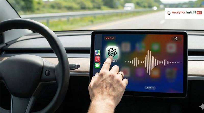 Apple CarPlay पर अब ChatGPT आ गया है, जिससे यूजर्स कार चलाते समय वॉयस के जरिए AI से बातचीत कर सकते हैं, जानें कैसे काम करेगा यह नया फीचर।