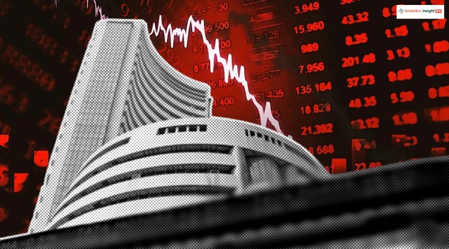 शेयर बाजार में हड़कंप, 900 अंक टूटा Sensex, Nifty भी लुढ़का