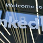 LinkedIn क्या है और यह कैसे काम करता है?