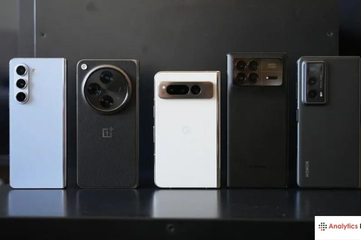 Samsung, OnePlus, OPPO ला रहे नए फोन, किसे चुनेंगे आप?