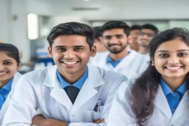 NEET 2026: 25-30 हजार रैंक पर सरकारी MBBS सीट मिलेगी?