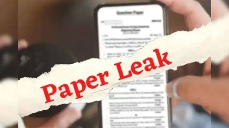UTU Paper Leak: दिल्ली प्रदर्शन के बीच 90% सवाल LEAK, दो परीक्षाएं रद्द