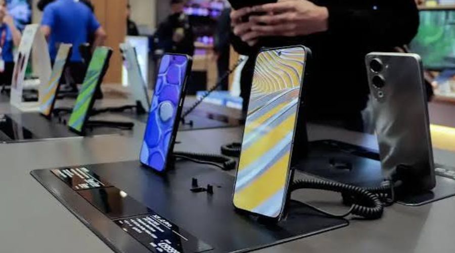 Amazon India Survey AI Smartphone Buyers