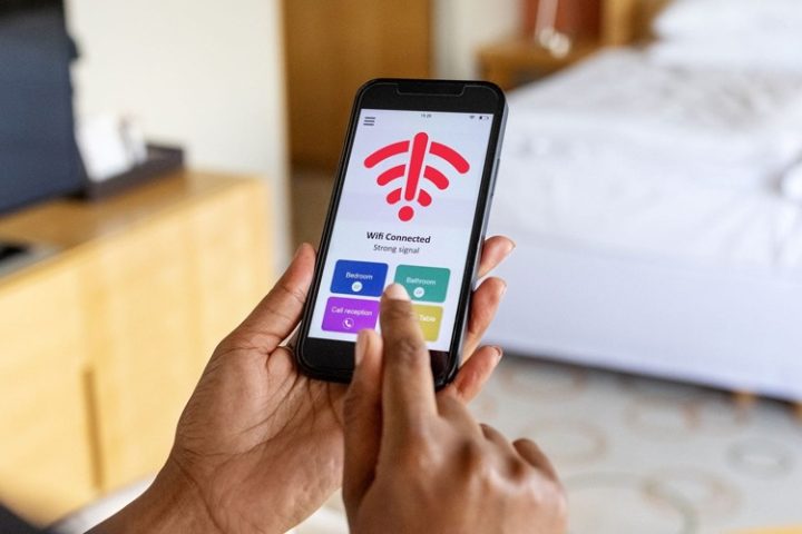Hotel Wi-Fi Microsoft Warning Explained