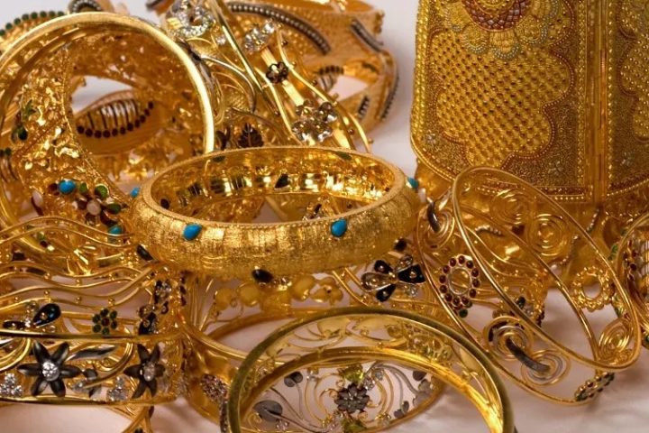 Gold Price 11 Aug: आज सोना खरीदना हुआ महंगा, जानें ताजा रेट