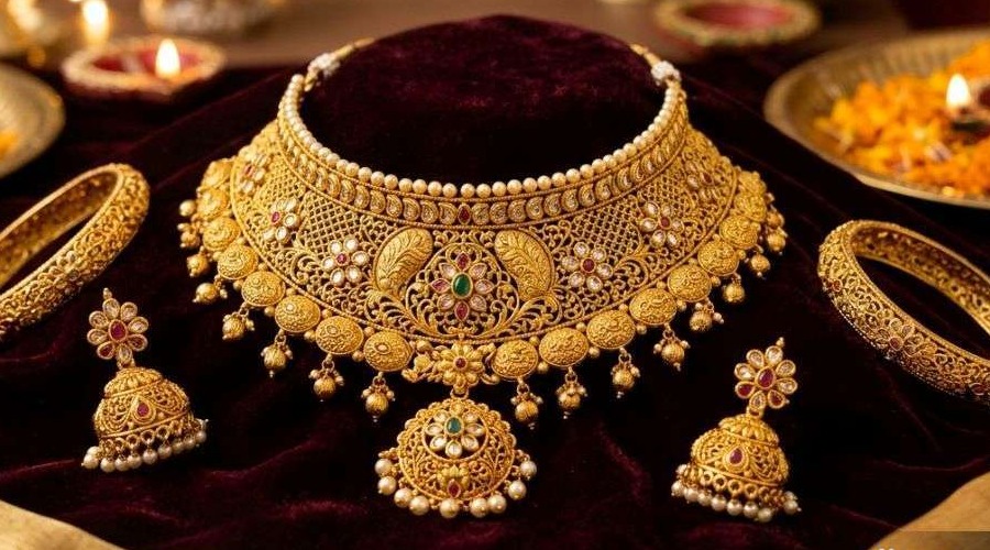 Gold Price 18 Aug: आज सोना हुआ महंगा, 22 और 24 कैरेट के भाव बढ़े
