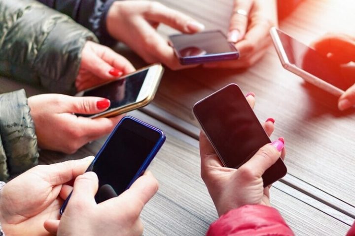 फोन खरीदने में AI का दबदबा, 82% ग्राहक हुए दीवाने