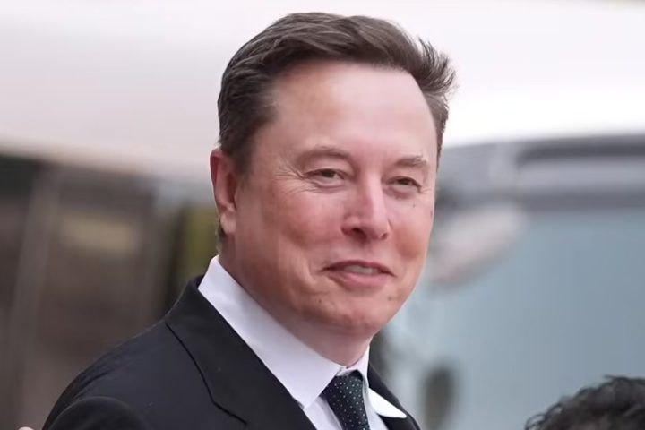 Elon Musk की दौलत बढ़ी, एक दिन में कमाएं अरब डॉलर