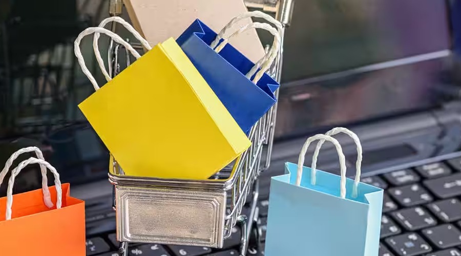 Festive Electronics Sale देखकर न फंसें, खरीदारी से पहले जानें टिप्स