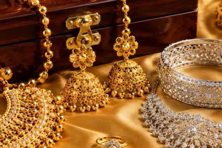 Gold Price 8 Sep: सोने की कीमतों में तेजी, आज खरीदना पड़ेगा महंगा?