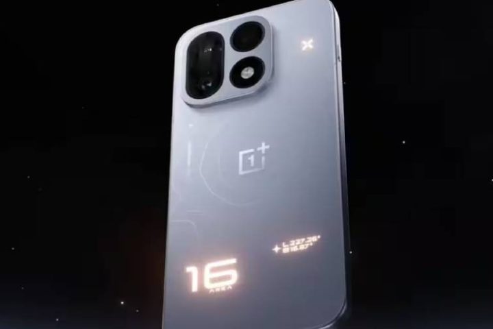 OnePlus 16 की लॉन्च डेट कंफर्म, जानें कैसा मिलेगा बैटरी, कैमरा औऱ स्टोरेज