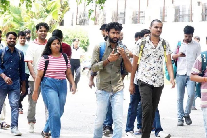 यूपी-में-बंपर-भर्ती