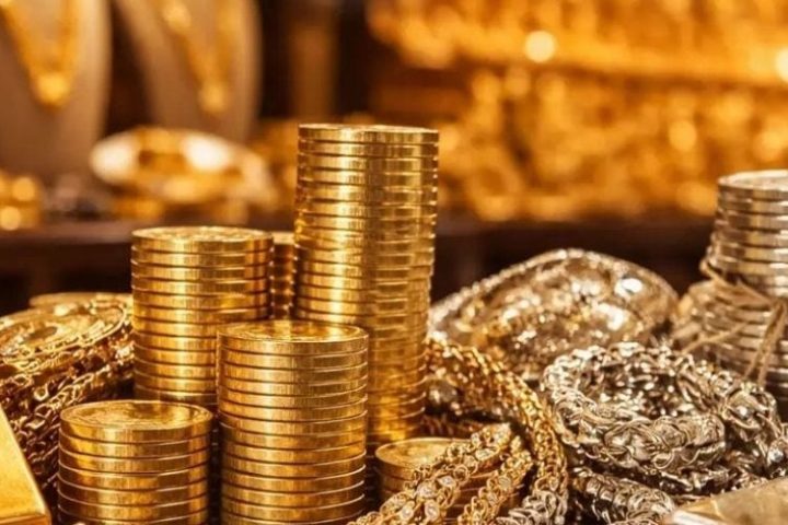 दिवाली से पहले सोने की चमक फीकी, अब कितने गिरेंगे दाम?